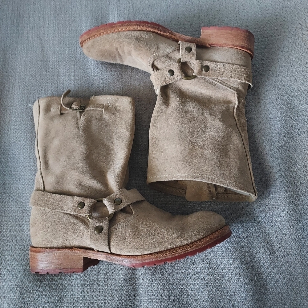 The Vintage Shoe Suede Leather Slouch Moto Tan  boots Sz-7.5